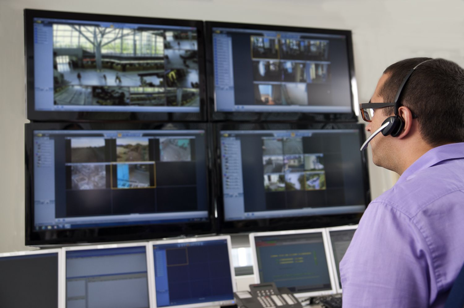 Direcția generală comerț, alimentație publică și prestări servicii a Consiliului
municipal Chișinău colectează oferte cu privire la achiziționarea și instalarea
sistemelor de semnalizare paza și securitate obiecte