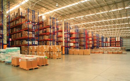 În atenția agenților economici deținători de mărfuri plasate în regim de „antrepozit vamal” la AVP PETRICANI !